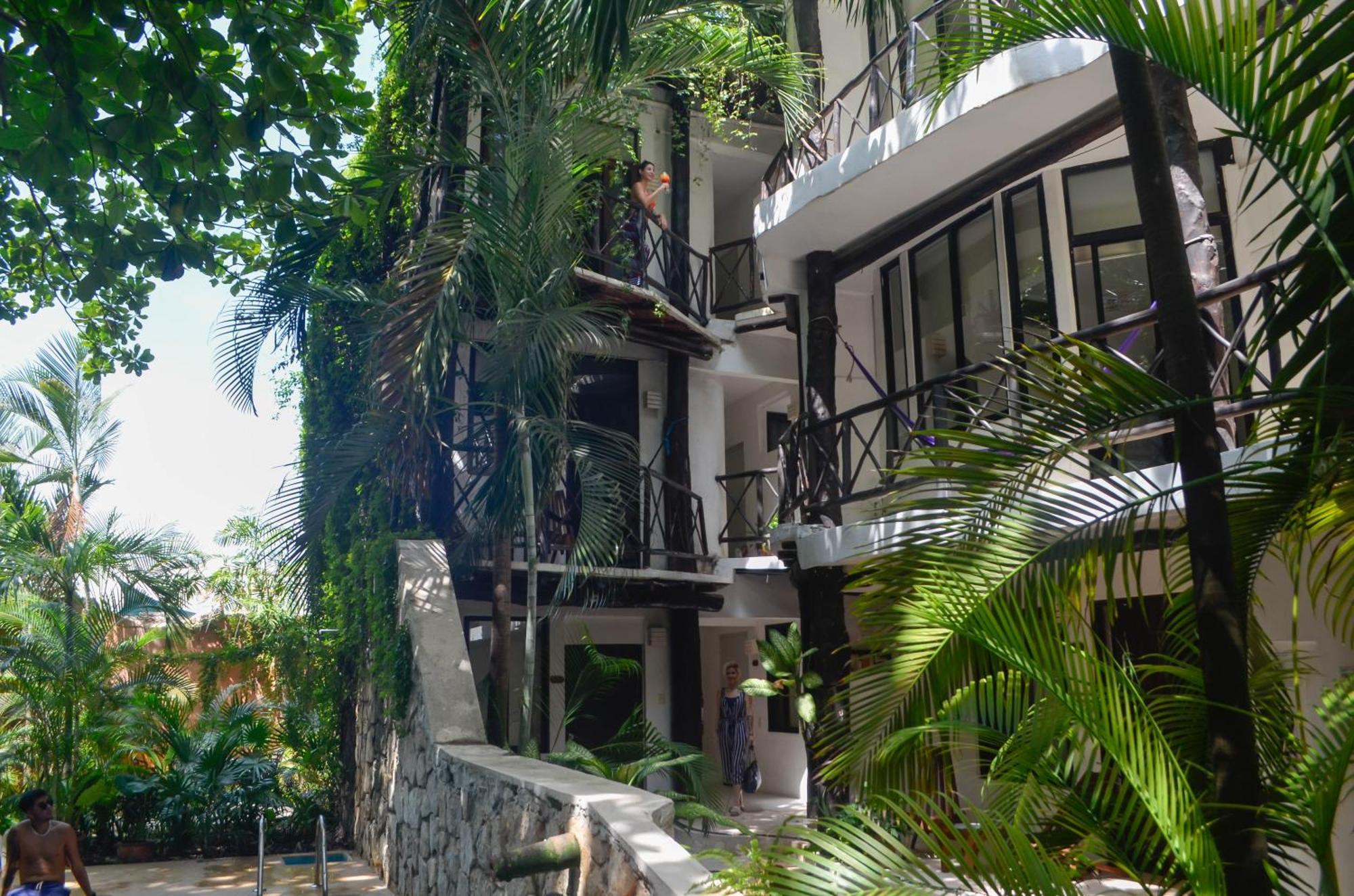 Siesta Fiesta Hotel - 5th Avenue Playa del Carmen Exterior foto